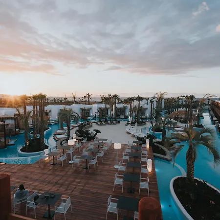 Курортний комплекс Stella Island Luxury & (adults Only) Херсонісос