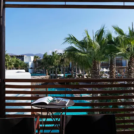 Курортний комплекс Stella Island Luxury & (adults Only) Херсонісос