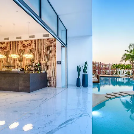 斯特拉岛豪华度假酒店（仅限成人） 度假村 5*