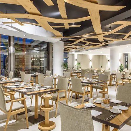 度假村 斯特拉岛豪华度假酒店（仅限成人） 5*