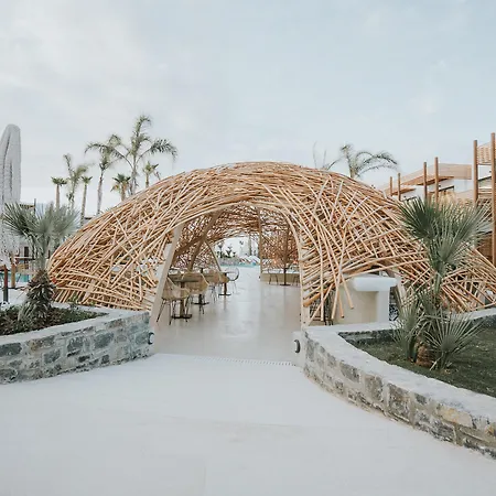 斯特拉岛豪华度假酒店（仅限成人） 5*